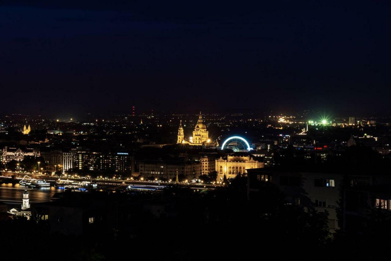 Apartament On Gellert Hill Downtown With Free Garage & Castle View